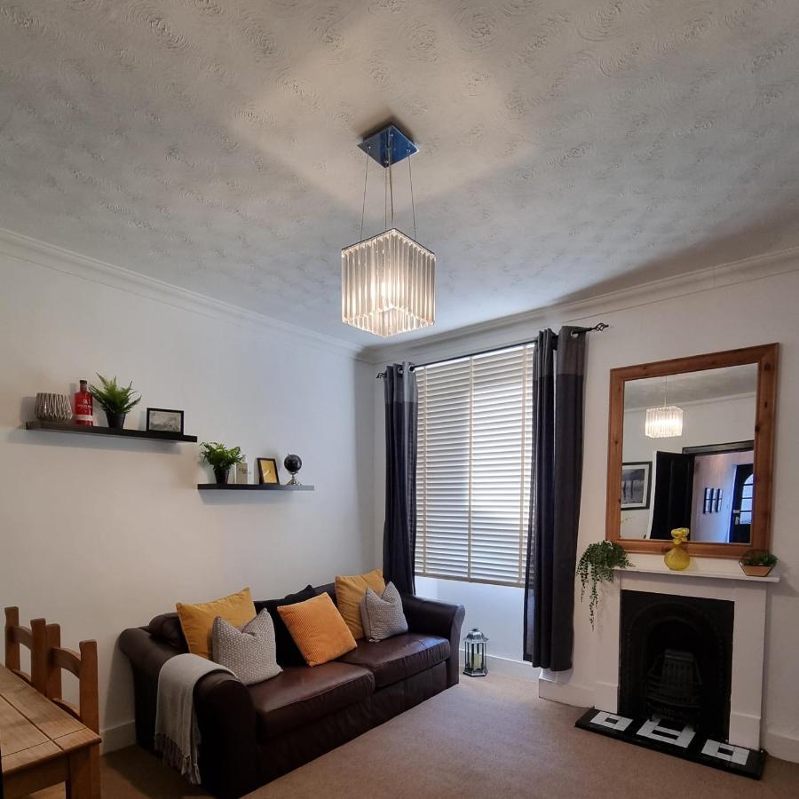 Inverness City Centre Flat מראה חיצוני תמונה