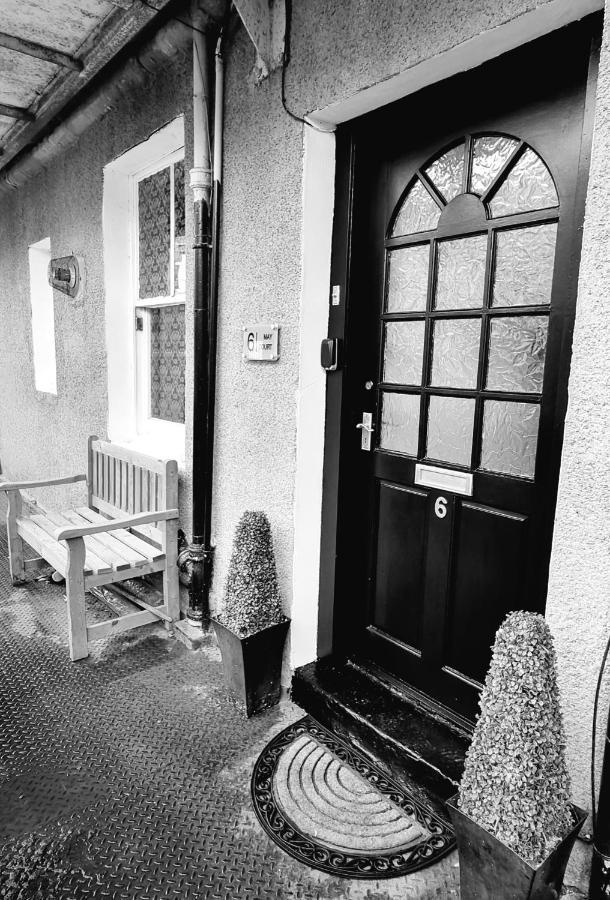 Inverness City Centre Flat מראה חיצוני תמונה